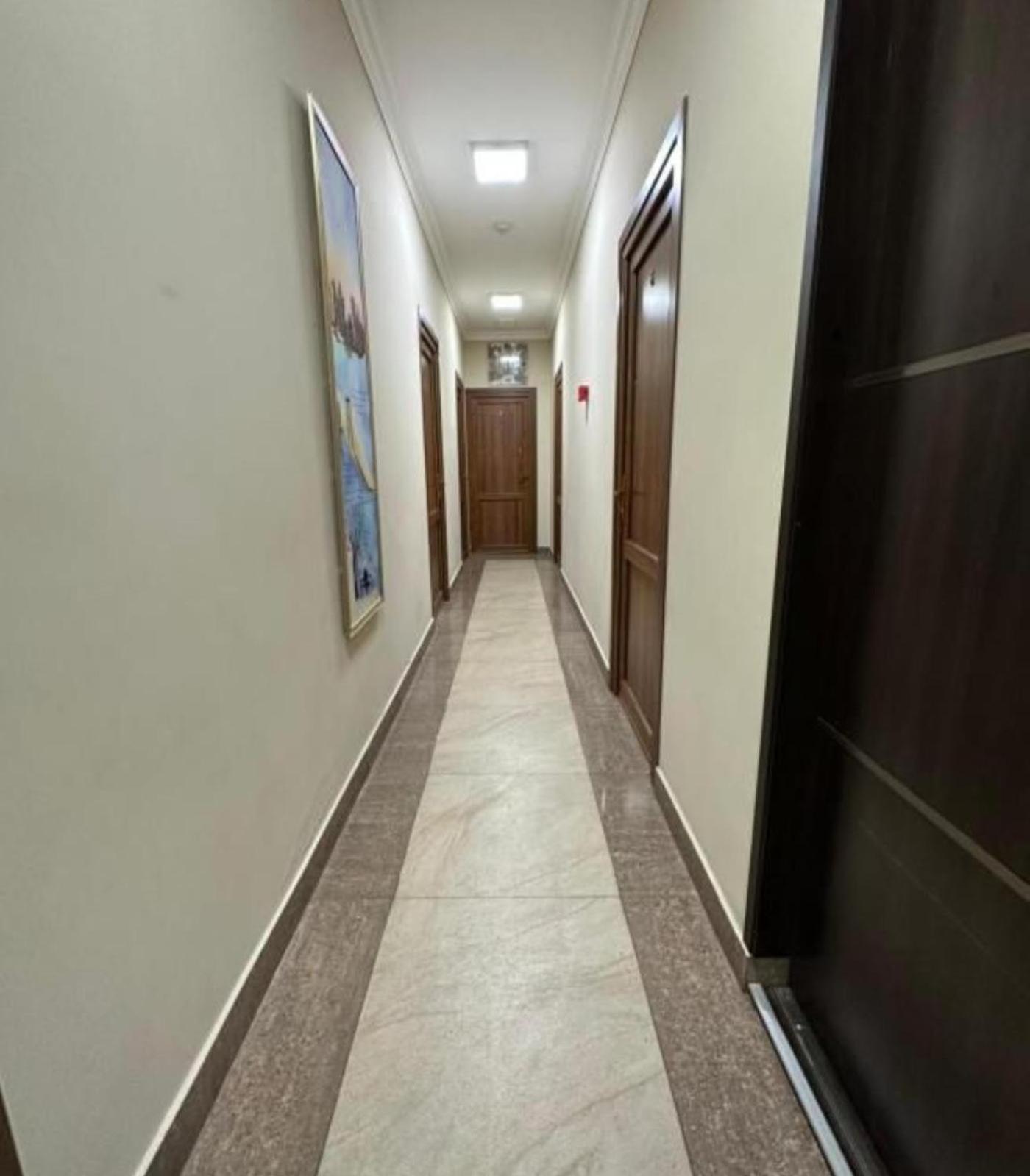 Hotel California Boutique Yerevan Ngoại thất bức ảnh