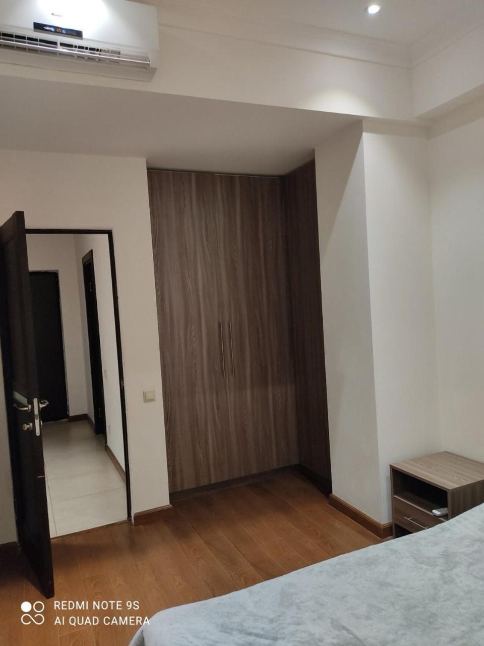 Hotel California Boutique Yerevan Ngoại thất bức ảnh