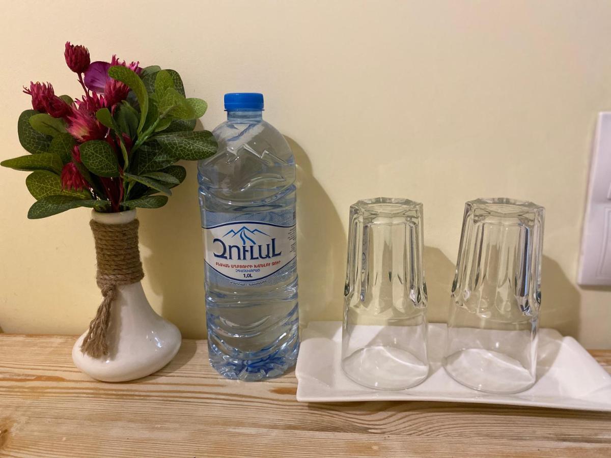 Hotel California Boutique Yerevan Ngoại thất bức ảnh